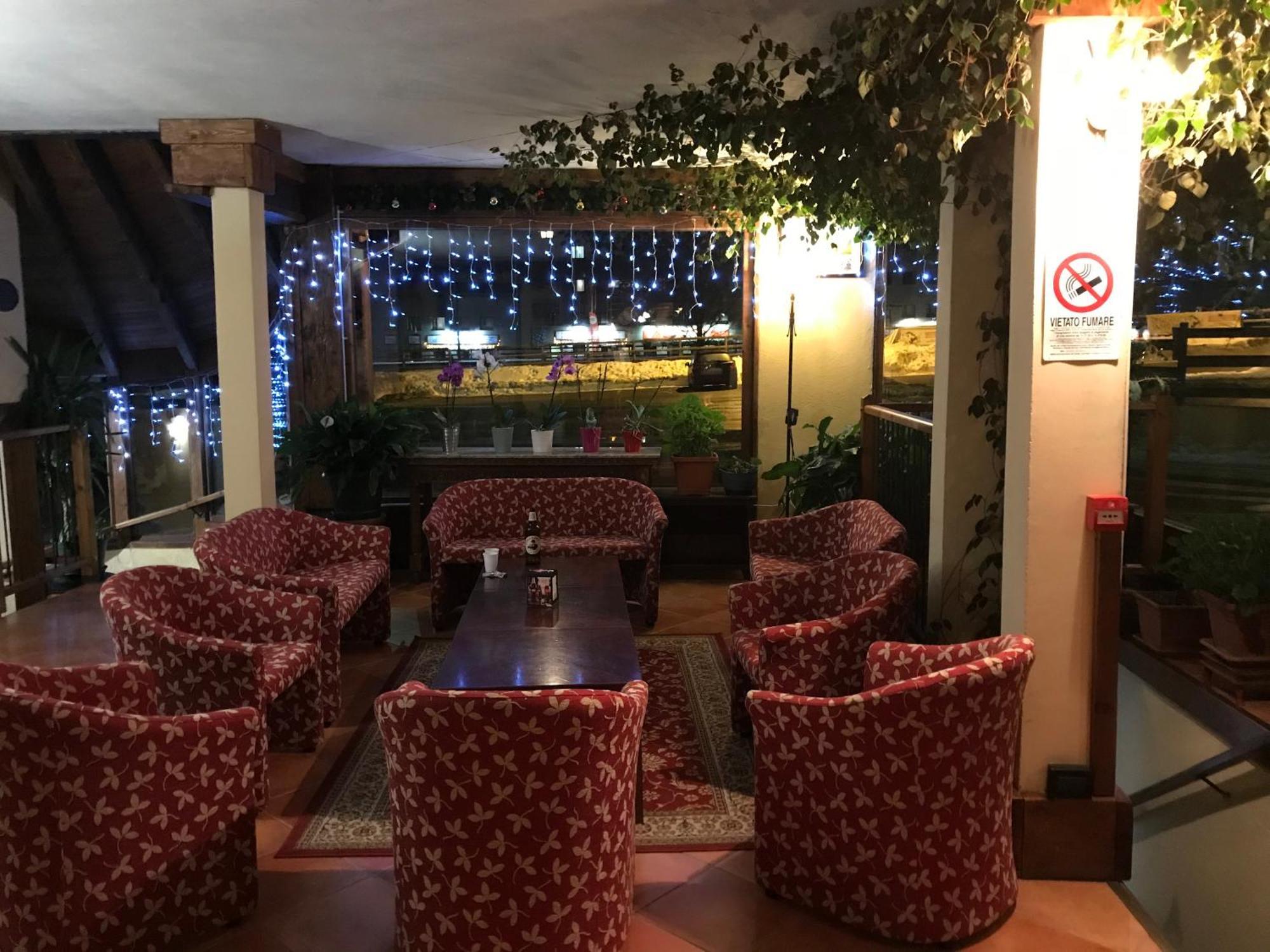 Hotel Ca Fiore Бардонеккия Экстерьер фото