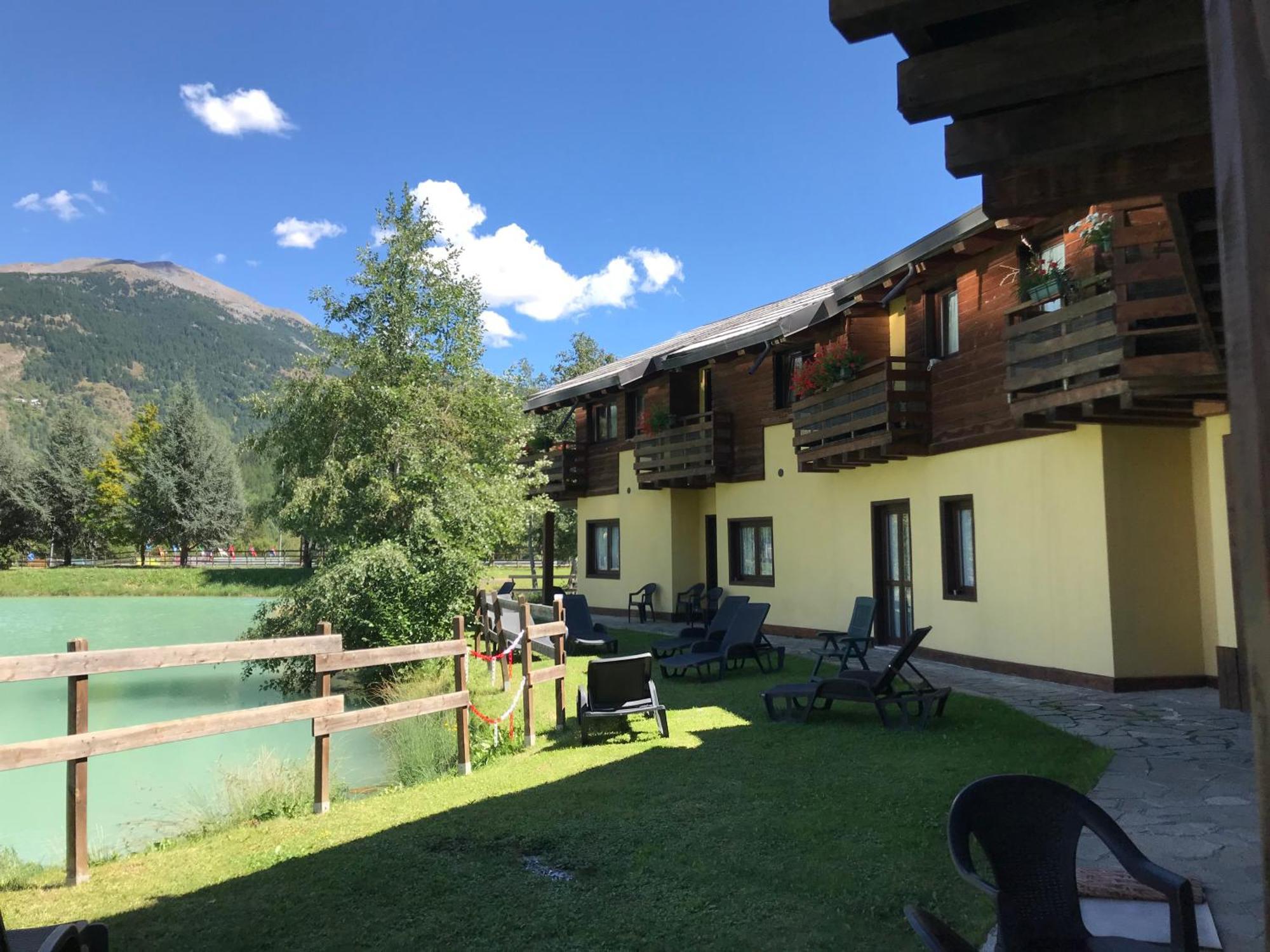 Hotel Ca Fiore Бардонеккия Экстерьер фото