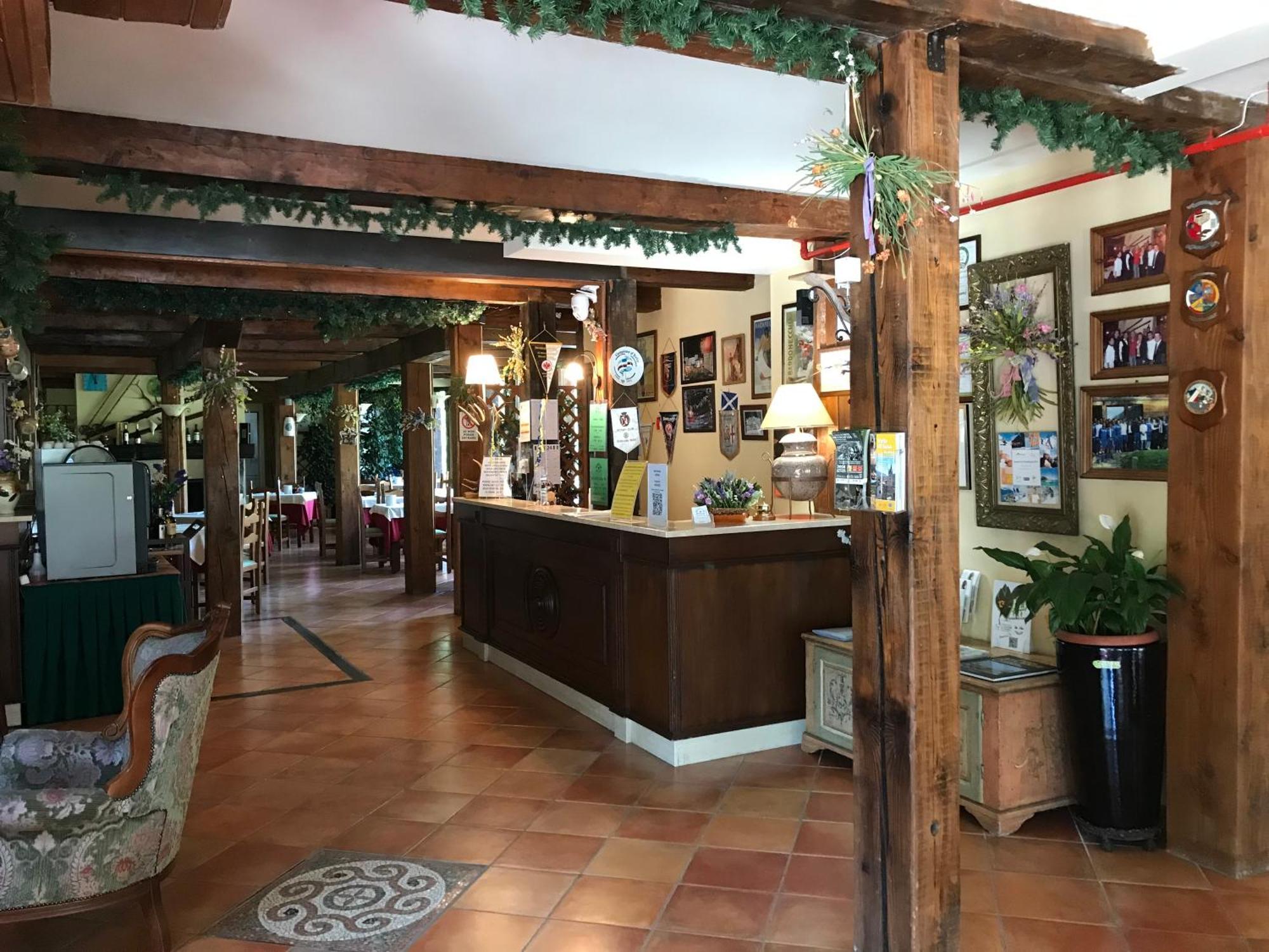 Hotel Ca Fiore Бардонеккия Экстерьер фото