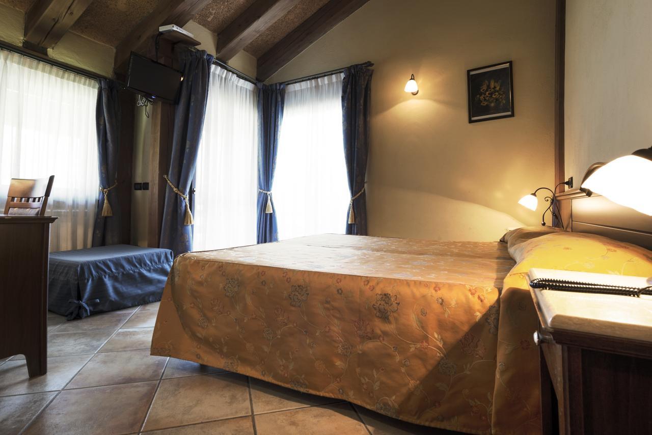 Hotel Ca Fiore Бардонеккия Экстерьер фото